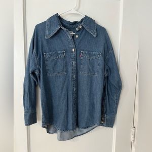 Levi's Denim Button Up Size XS